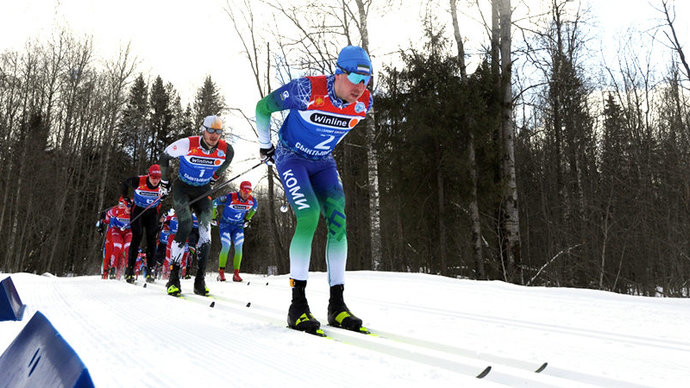 Лыжник Семиков стал первым в индивидуальной гонке на летнем ЧР, опередив 18-летнего Коростелева