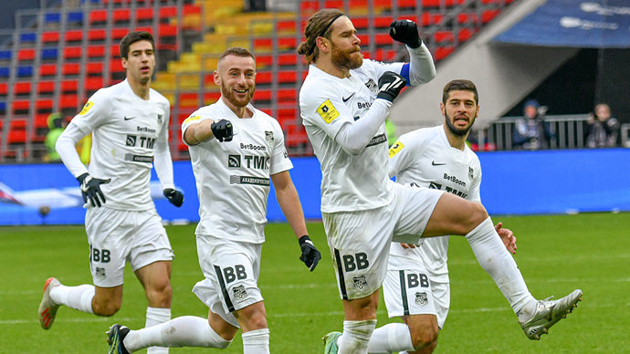 Спортбокс премьер лига. Урал Крылья советов. Крыло Урал.