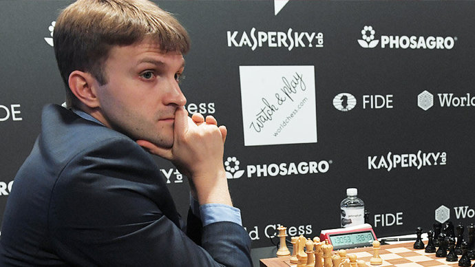 Витюгов проиграл Карлсену на турнире в Вейк-ан-Зее