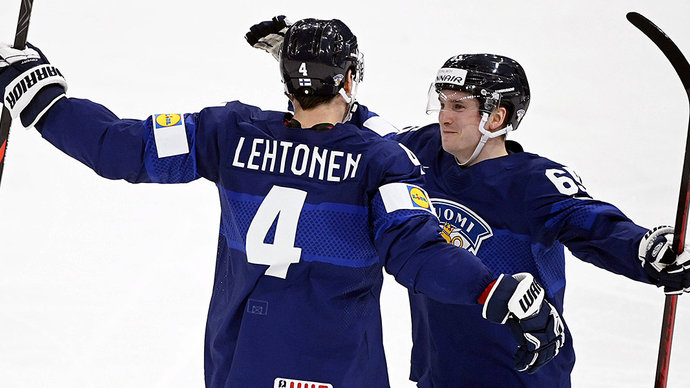 Сборная Финляндии обыграла команду США в матче ЧМ-2022 по хоккею