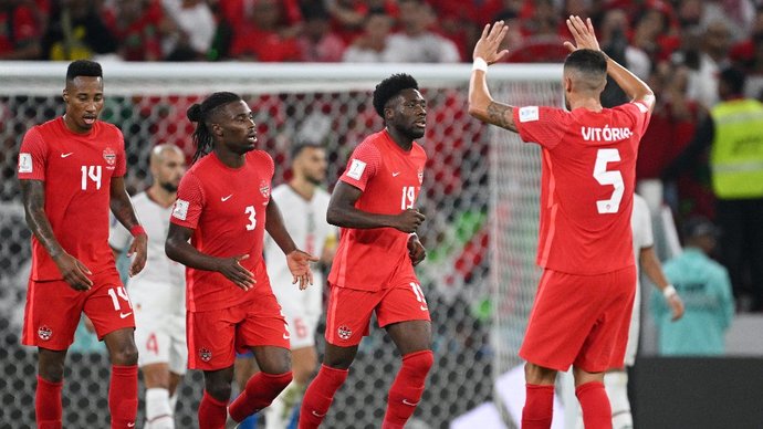 Канада — Марокко — 1:2. Канадцы сократили отставание в счете на 40-й минуте матча ЧМ-2022 благодаря автоголу. Видео