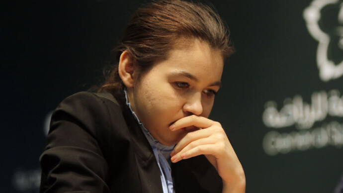 Горячкина и Лагно завершили вничью свои партии в третьем туре турнира претендентов