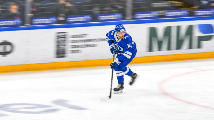 Форвард «Динамо» Ильенко показал фантастическую игру в плей‑офф КХЛ, считает Коньков