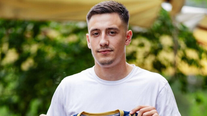 СМИ узнали сумму трансфера словенского футболиста Тичича в «ПАРИ НН»