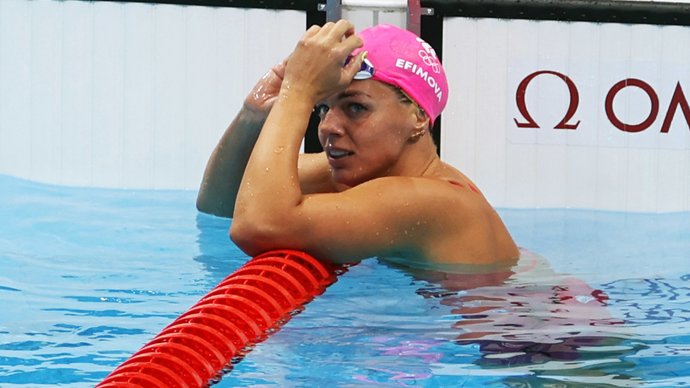 Российские пловцы завоевали 14 медалей в первый день этапа КМ в Казани