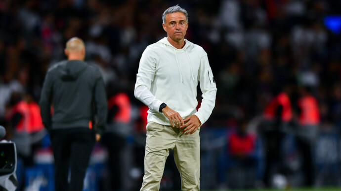 Впервые вижу такое. Тренер ПСЖ Луис Энрике об отразившем четыре пенальти подряд Сафонове