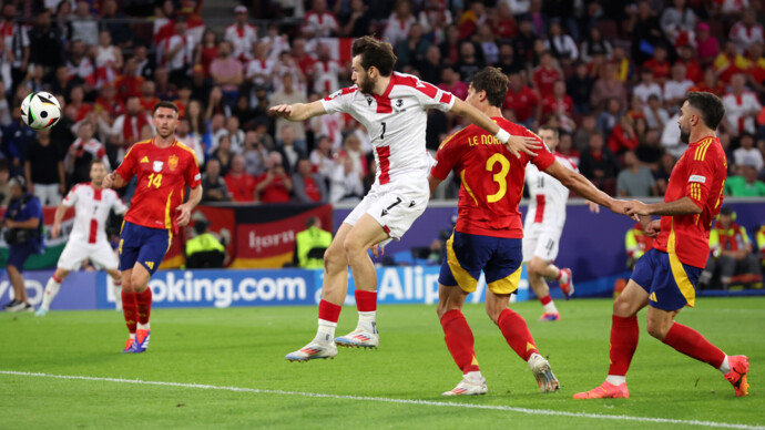 Сборные Испании и Грузии завершили вничью первый тайм матча 1/8 финала ЕВРО‑2024