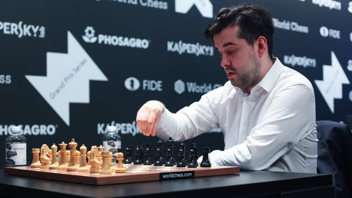 Россияне выиграли три матча в армагеддоне на онлайн-турнире по быстрым шахматам
