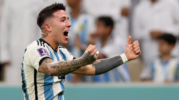 Аргентина — Мексика — 2:0: Энцо Фернандес удвоил преимущество аргентинцев на 87-й минуте матча ЧМ-2022. Видео