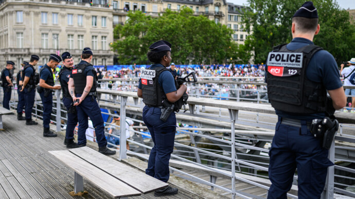 Глава МВД Франции сообщил о 19 задержаниях, связанных с церемонией открытия Олимпиады‑2024