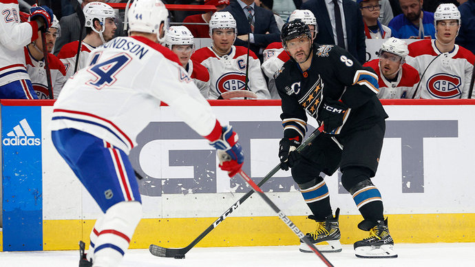 Оформивший хет-трик Овечкин стал первой звездой дня в НХЛ