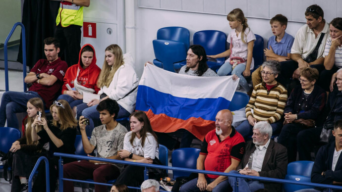 Сборная России спела гимн без музыки на турнире в США. Реакция американцев бесценна!