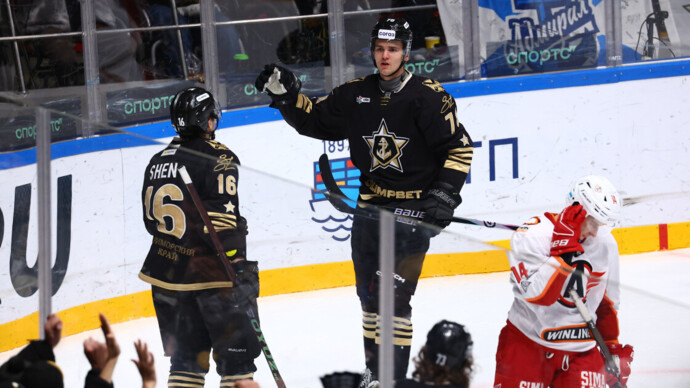 «Адмирал» обыграл «Автомобилист» в матче КХЛ