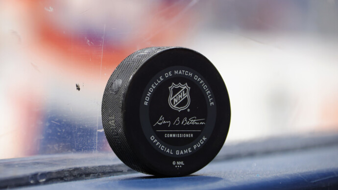 «Бостон» установил рекорд НХЛ по количеству выездных побед за календарный год