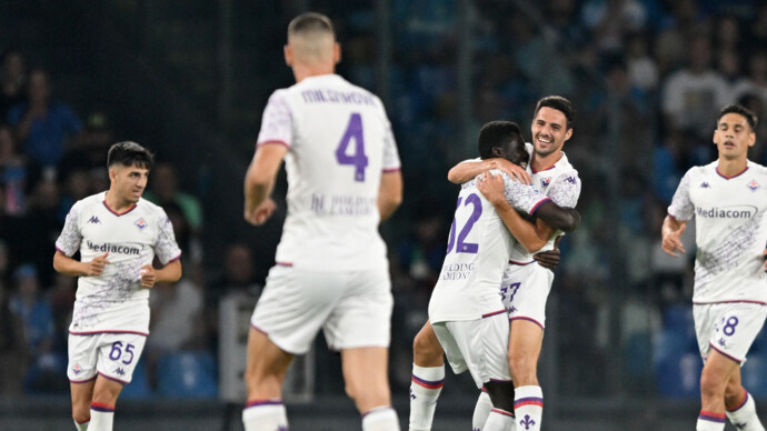 «Фиорентина» забила четыре мяча «Маккаби» в матче Лиги конференций в Венгрии