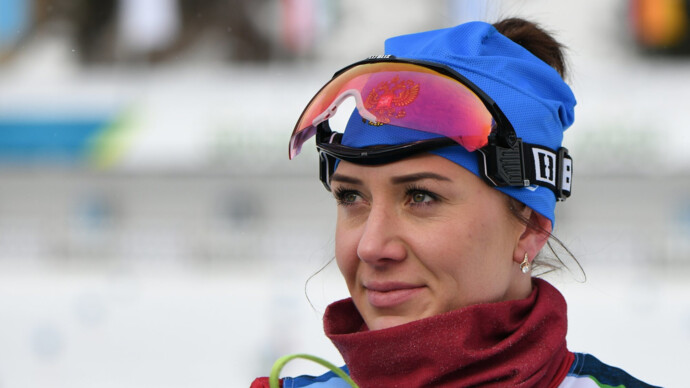 Российская биатлонистка в слезах пожаловалась на зарплату. И попалась на лжи