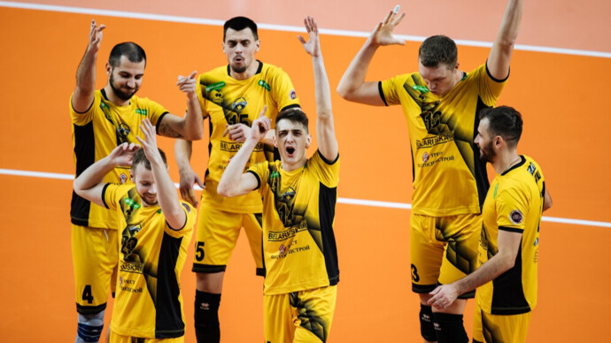 Волейболисты «Шахтера» в трех сетах победили «Локомотив» в матче Суперлиги