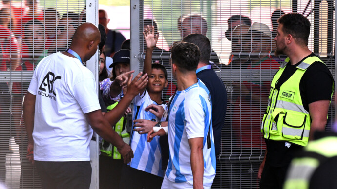 Прерванный футбольный матч на ОИ‑2024 Аргентина — Марокко будет возобновлен не ранее 20:00 — МОК