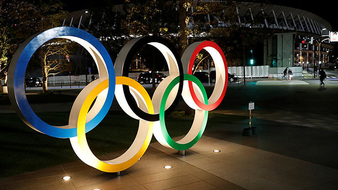 Источник: Президент МОК попросил премьер-министра Японии допустить зрителей на Олимпиаду
