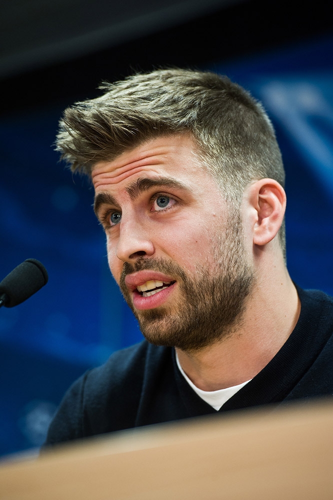 Pique Gerard Hairstyle