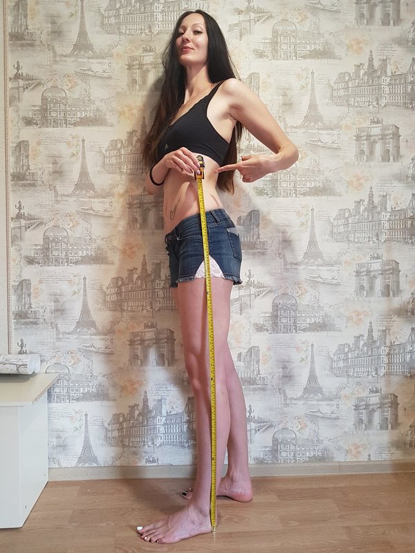 Самые длинные женские ноги в мире