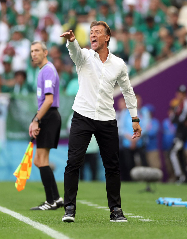 Арабские футболисты плакали перед победой над Аргентиной. Подход тренера сработал!