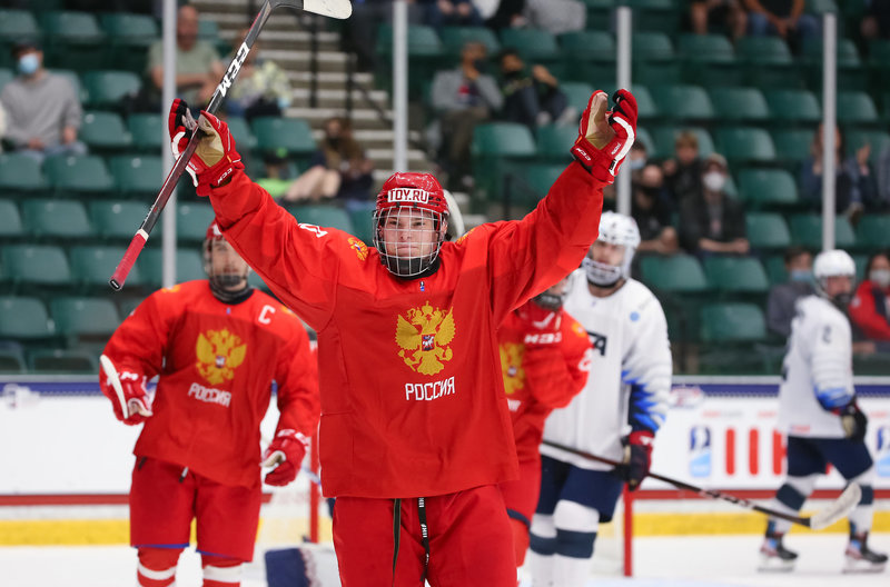 18-летний российский хоккеист борется со страшной болезнью. А Ваню уже ждут в НХЛ!