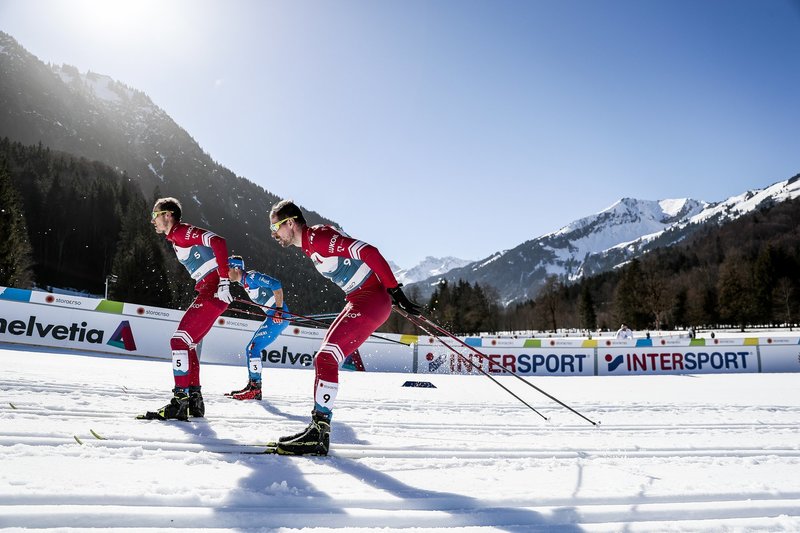 Спринт мужчины сегодня видео. Чемпионат России по лыжным гонкам 2023 фото Устюгов.