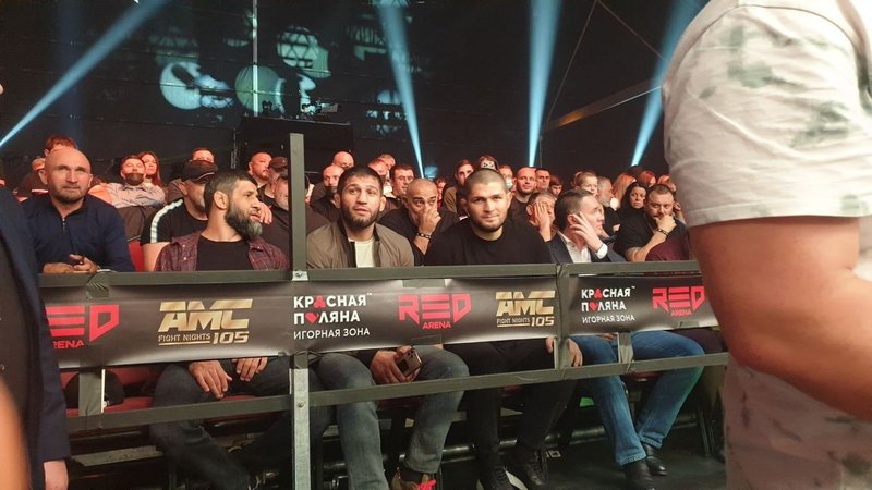 Нурмагомедов прибыл на турнир AMC Fight Nights