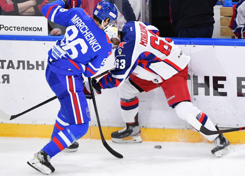 Неожиданный снайпер из России разрывает НХЛ. Год назад он играл в ВХЛ