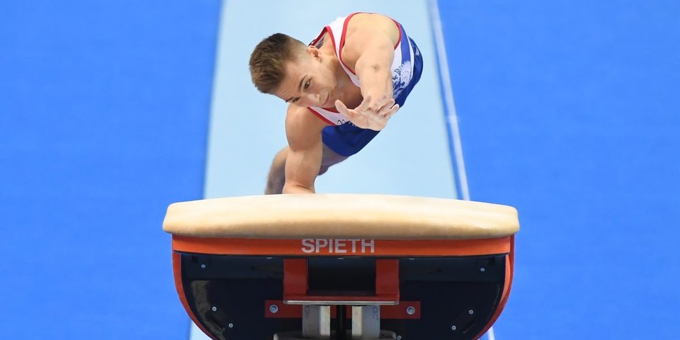 Даниел Маринов завоевал пять золотых медалей на турнире по спортивной гимнастике в Могилеве