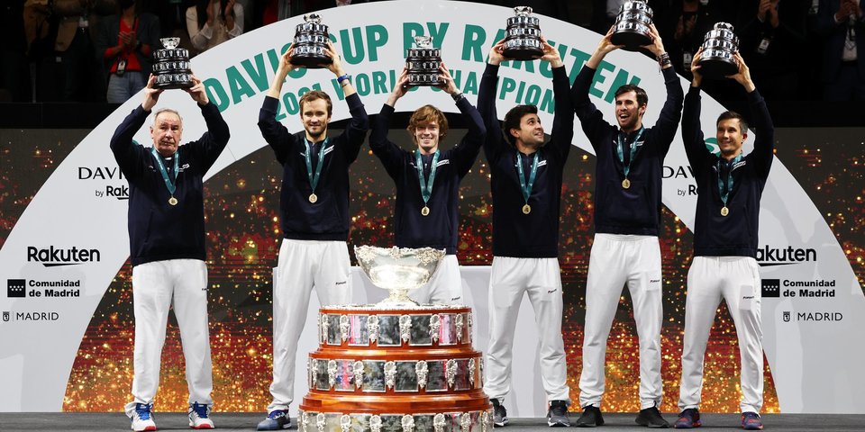 Путин поздравил российских теннисистов с победой в Кубке Дэвиса
