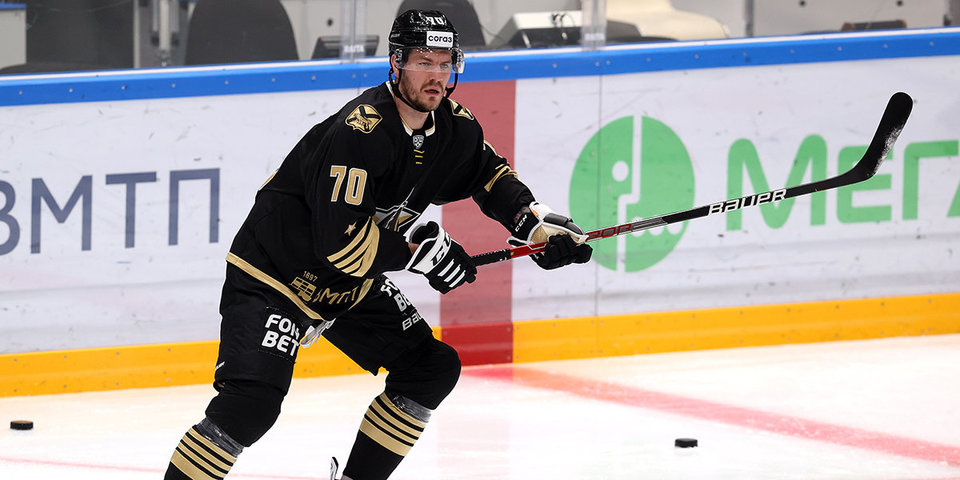 Форвард сборной Латвии кинул хоккейный «Спартак» на контракт. Какое решение примет IIHF?