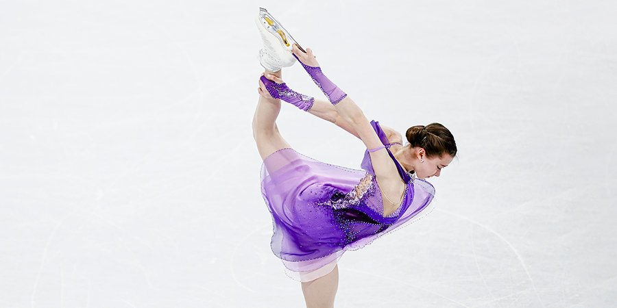 Камила Валиева лидирует после короткой программы на Олимпиаде в Пекине, Щербакова — 2-я, Трусова — 4-я