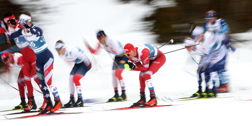 Отмена этапа КМ по лыжным гонкам в Планице серьезно ударит по спортсменам, считает тренер Сорин