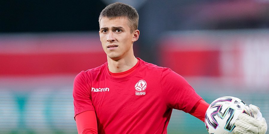 «Ахмат» ведет переговоры с вратарем сборной Белоруссии и подпишет капитана молодежки «Шахтера»