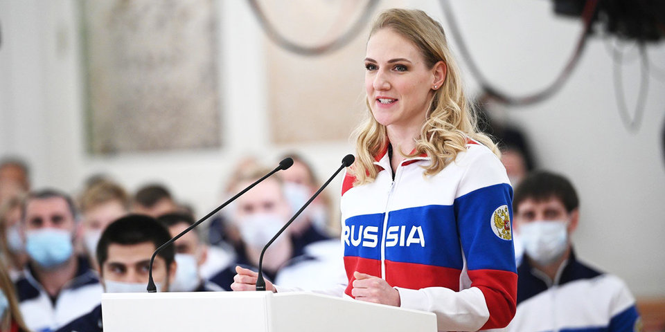 FINA приняла правильное решение по трансгендерам, считает олимпийская чемпионка синхронистка Ромашина