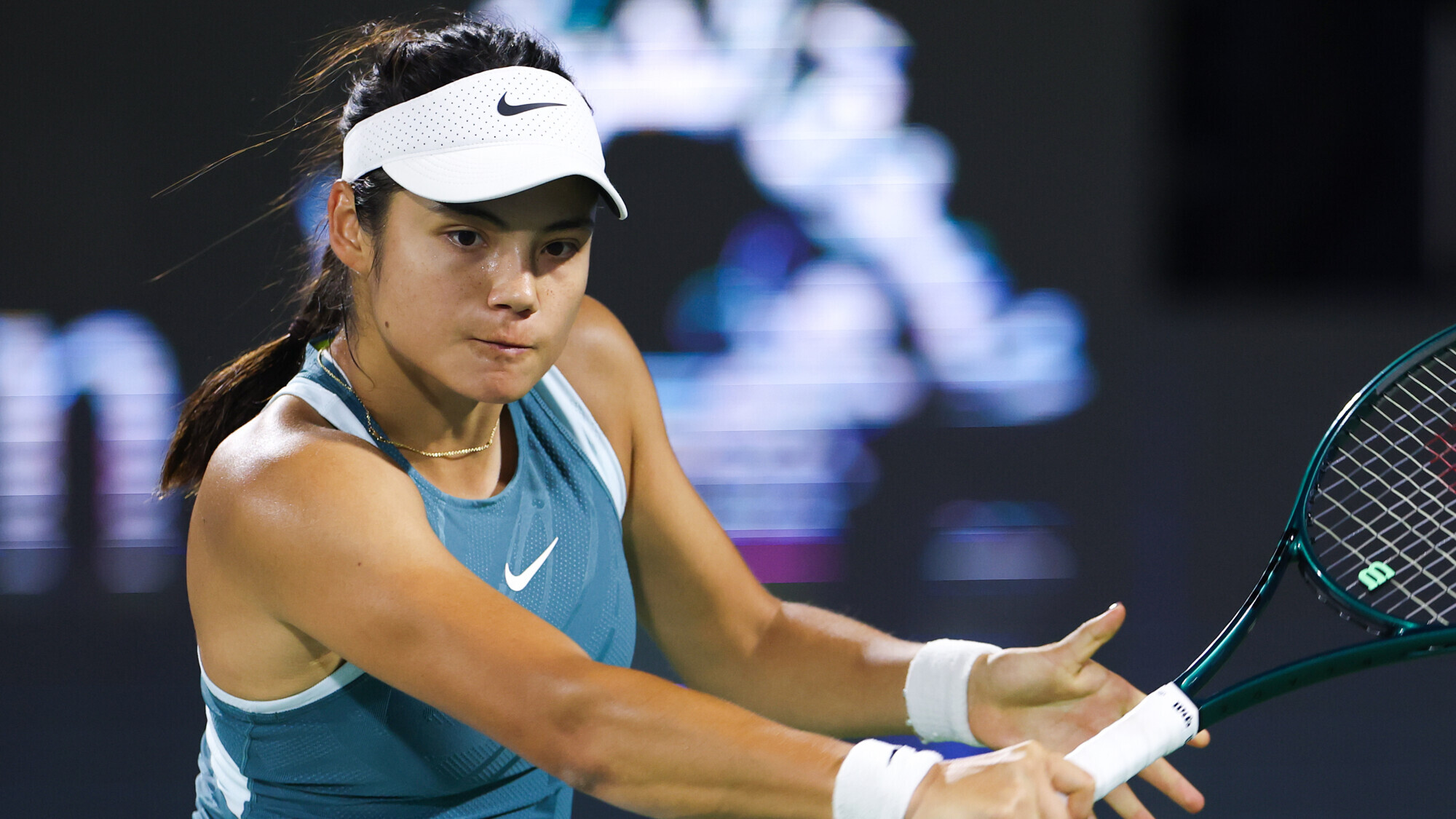 Победительница US Open‑2021 Радукану досрочно завершила сезон из‑за болезни