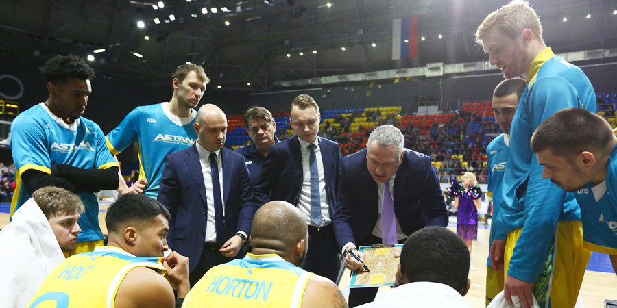 «Астана» подписала контракт с Пономаревым и продлила соглашения еще с девятью игроками