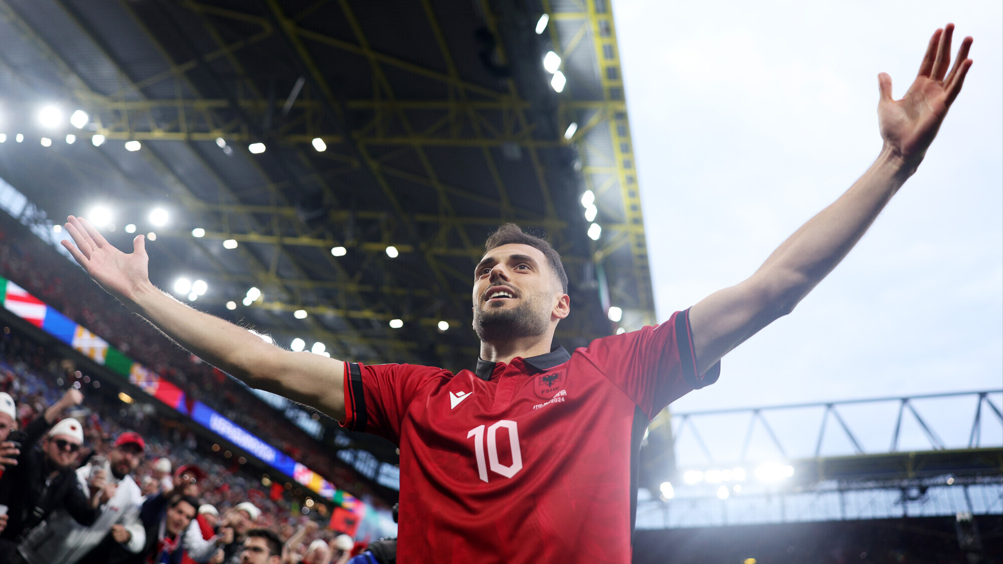 Албанец Байрами побил рекорд россиянина Кириченко, забив самый быстрый гол в истории Евро