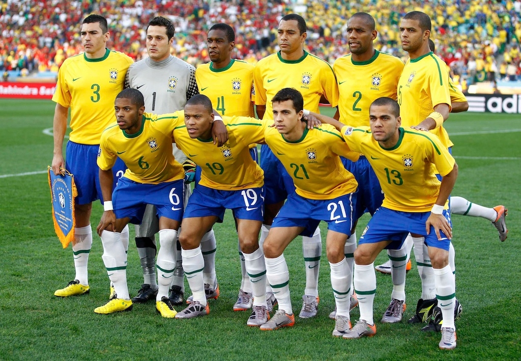Бразилия футбол команда