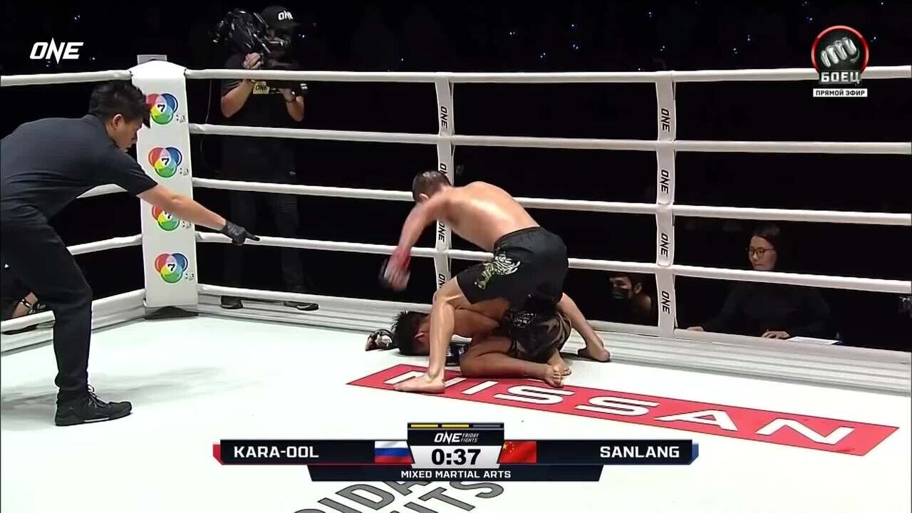 Кара-Оол досрочно победил Санланга (видео). One FC. MMA/Единоборства