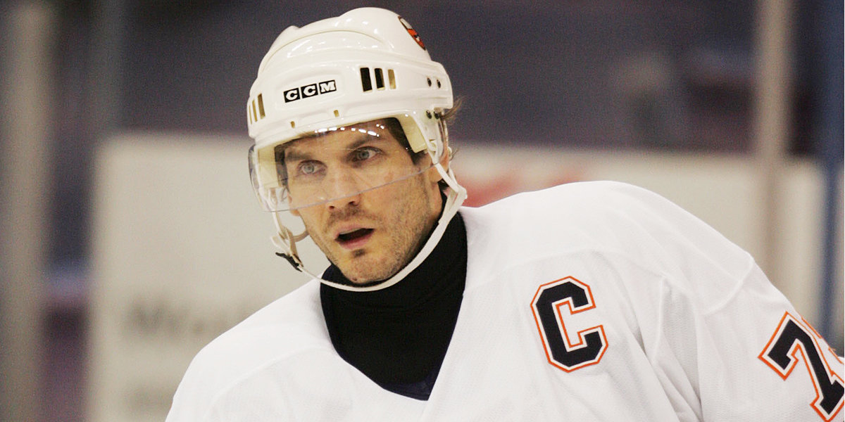Российский хоккеист стал самым дорогим игроком в НХЛ. Но это стоило ему карьеры