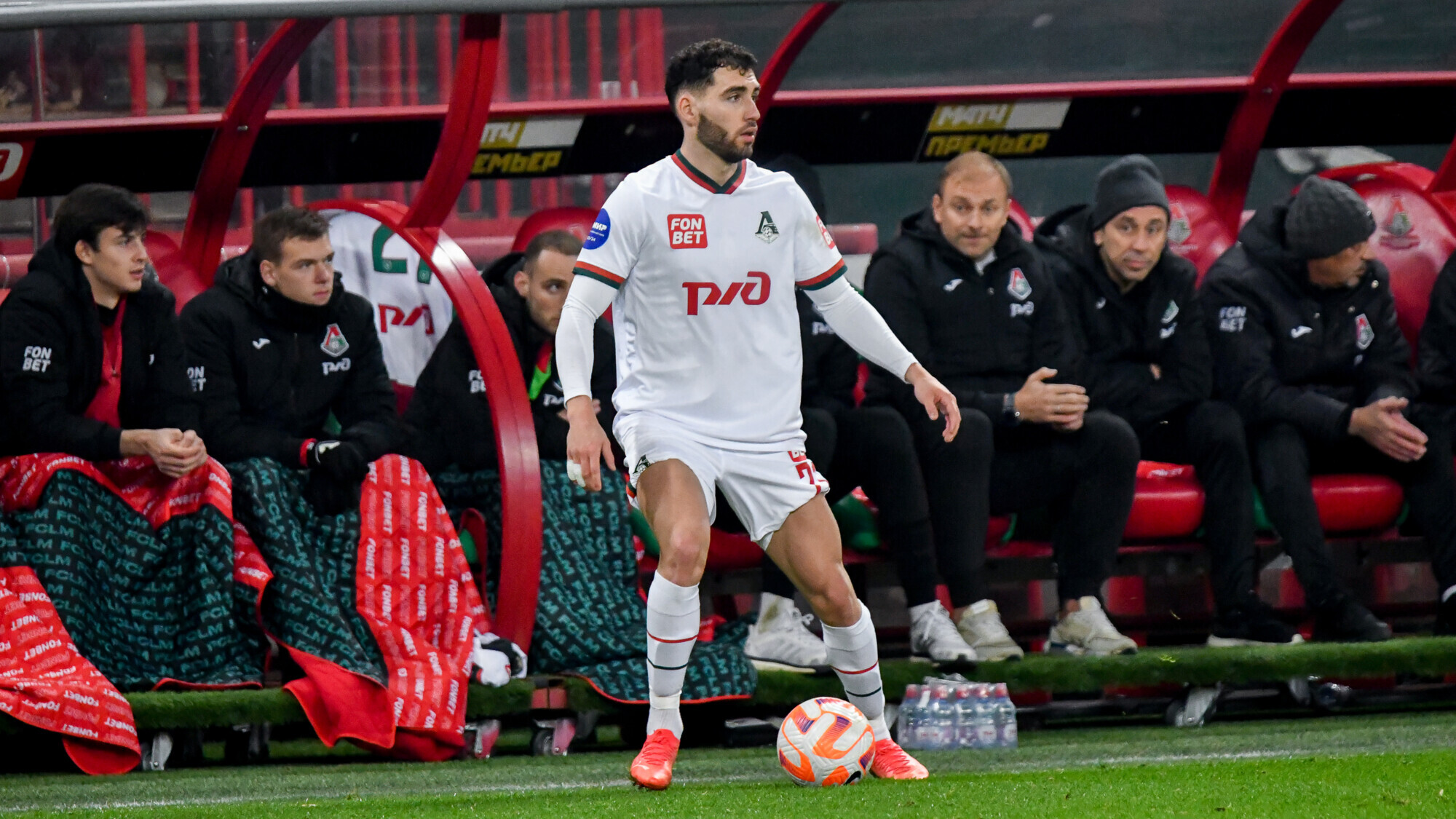 Агент Тикнизяна рассказал о переговорах с «Локомотивом» по новому контракту Агент Тикнизяна рассказал о переговорах с «Локомотивом» по новому контракту