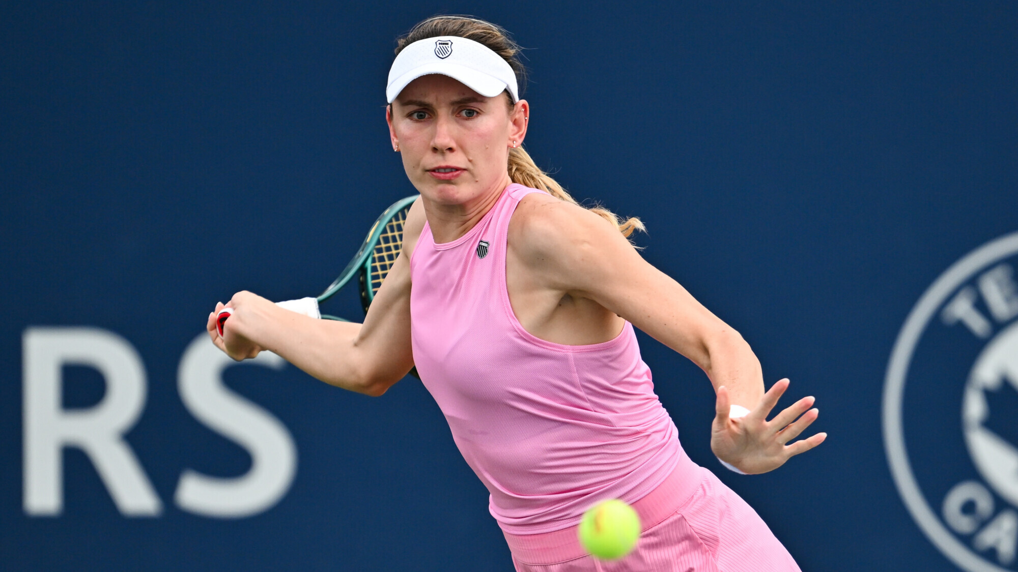 Российская теннисистка Александрова вышла в четвертьфинал турнира в Нинбо Российская теннисистка Александрова вышла в четвертьфинал турнира в Нинбо