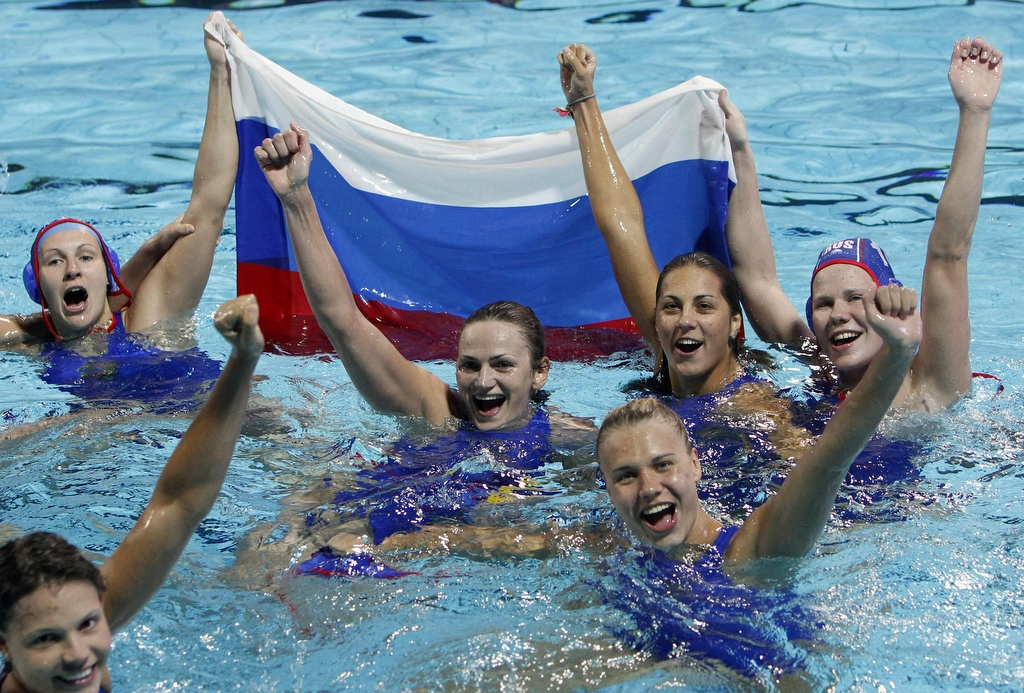 Водные виды спорта на олимпийских играх. Водное поло. Сборная по водному поло. Водное поло Олимпийские игры.