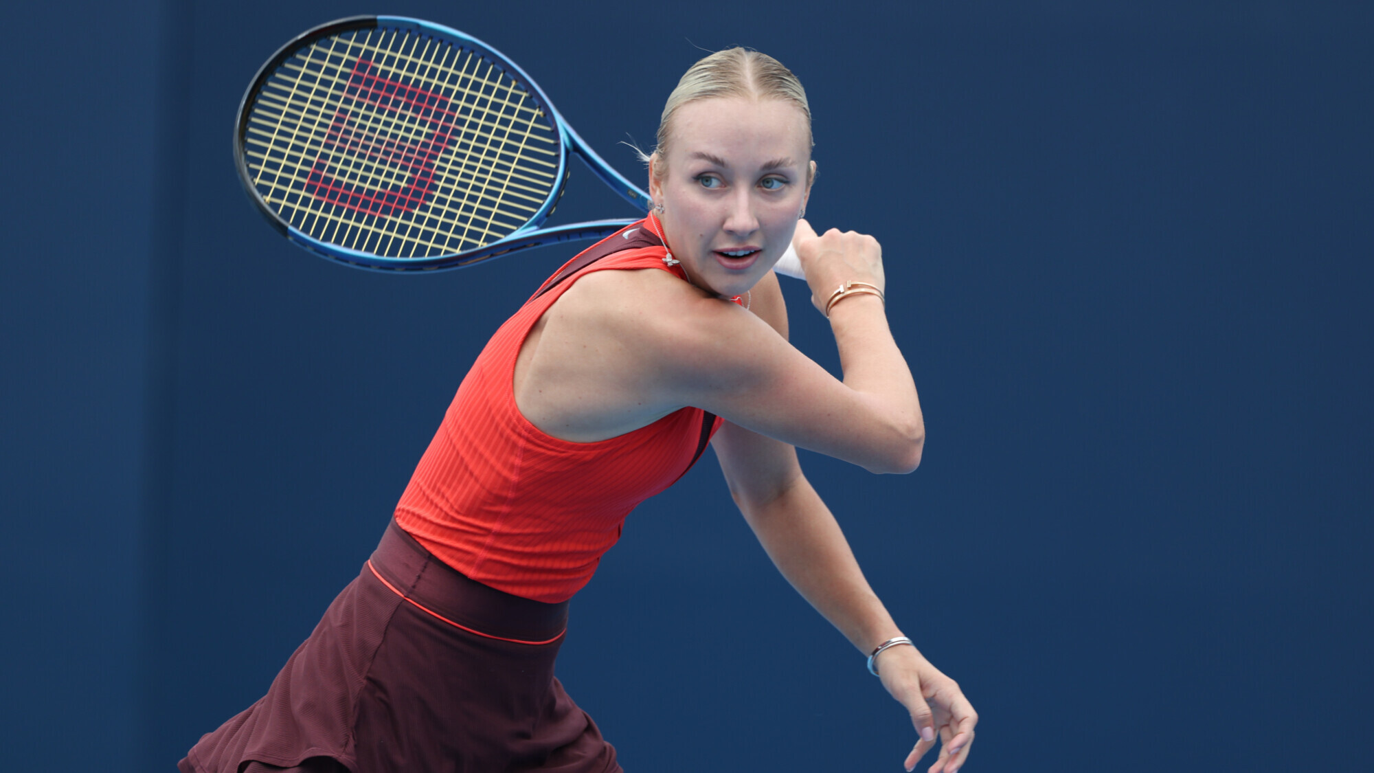 Потапова вышла в третий круг теннисного турнира в Пекине, Калинская вылетела