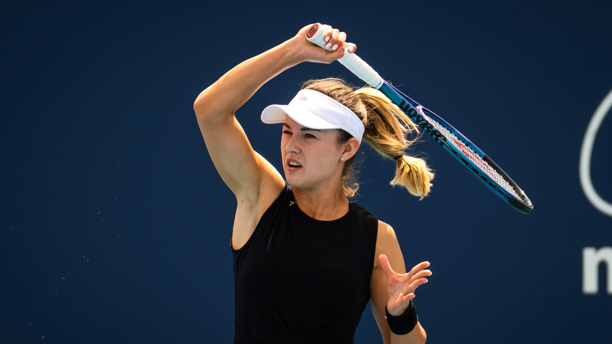Анна Калинская не смогла выйти в третий круг теннисного турнира в Мадриде