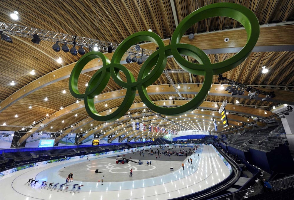 Центр олимпиад. Олимпийский овал Ричмонда. Olympic Oval Ванкувер. Столица олимпиады 2010. Здание Олимпийских игр.