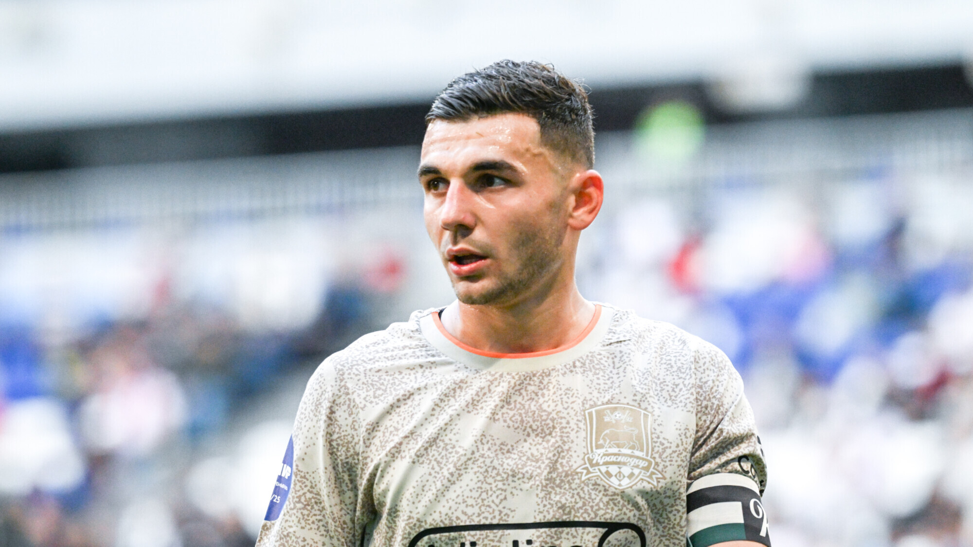 Сперцян ответил на вопрос о частых ошибках судей в пользу «Краснодара» Сперцян ответил на вопрос о частых ошибках судей в пользу «Краснодара»